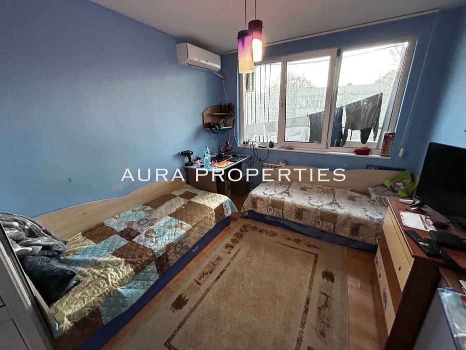 Продава се Тристаен апартамент в Разград, Център - 86 кв.м за 1127 €/кв.м - Снимка #3