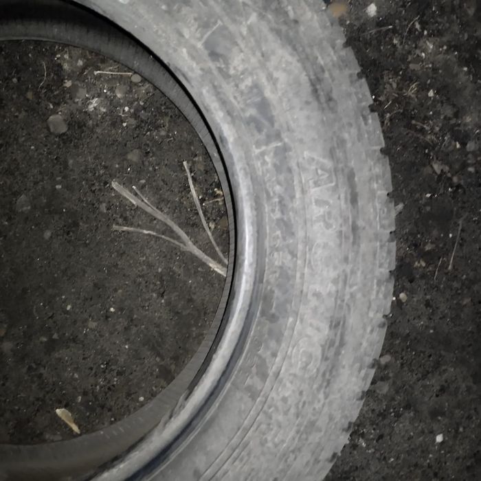зимние шины 225/65 R17 б/у