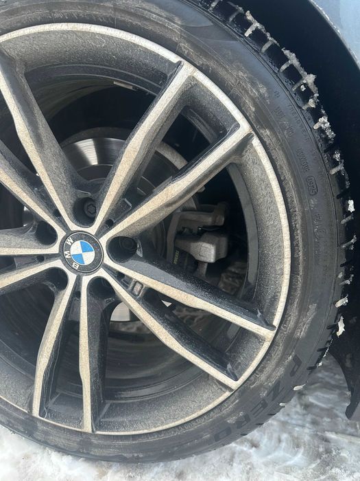 Anvelope Vara Pirelli PZero PZ4 225 40 R19/255 35 R19 BMW Runflat