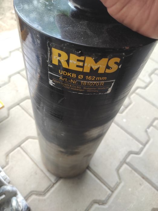 Mașina de carotat Rems an 2025