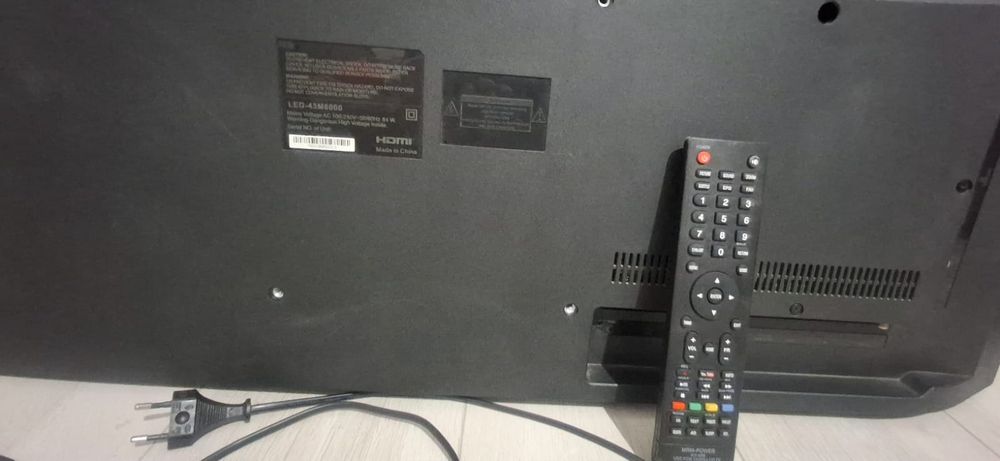 телевизор Samsung LED-43M6000