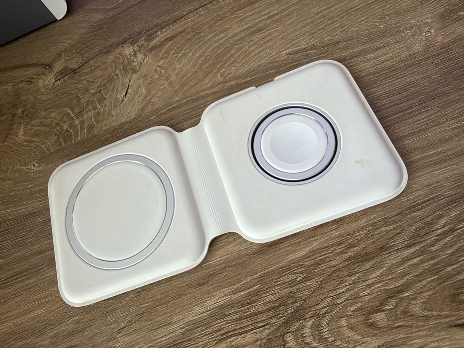 Apple Magsafe Duo зарядно 2в1