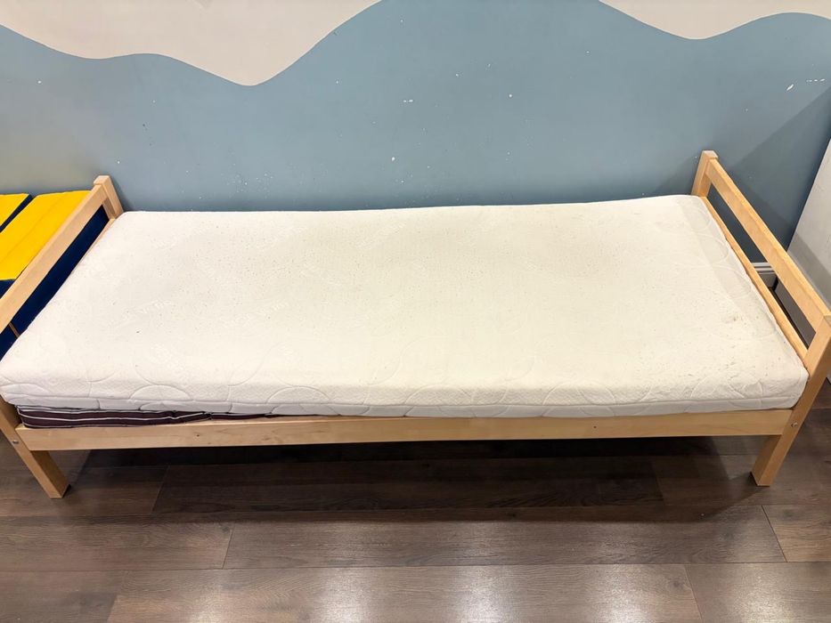 Продам матрасы 3 штуки