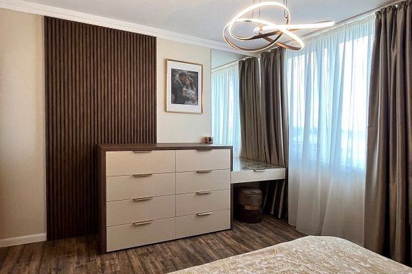 Apartament modern 3 camere, bloc Campeador, zona Badea Cârțan, mobilat + parcare subterana