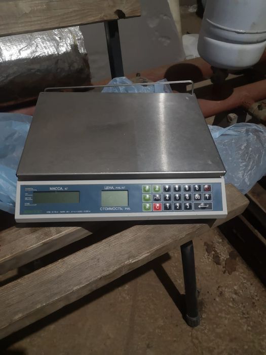 Продам Весы лотки для мясо