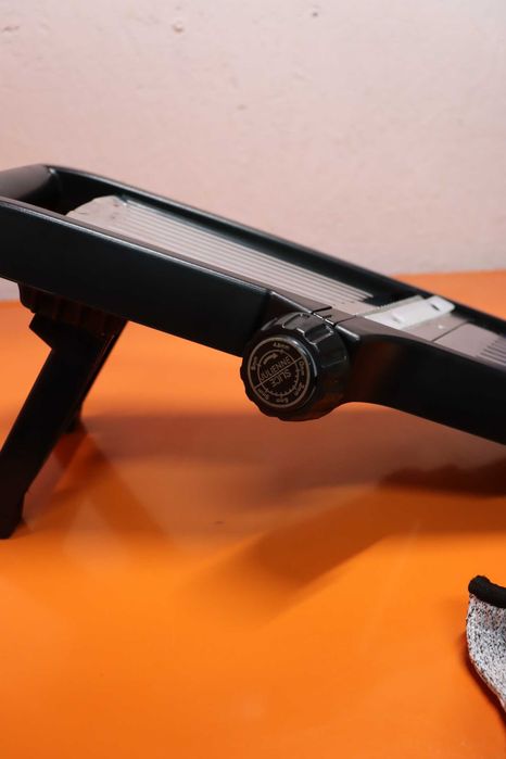 Професионално ренде за зеленчуци Milcea Mandoline Slicer 3 в 1