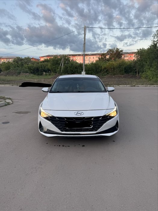 Hyundai elantra 2022