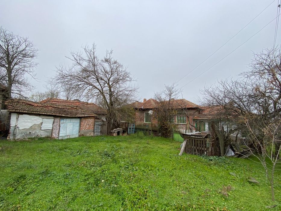 Продава се Къща в с. Радовец, Област Хасково - 100 кв.м за 41 €/кв.м - Снимка #4