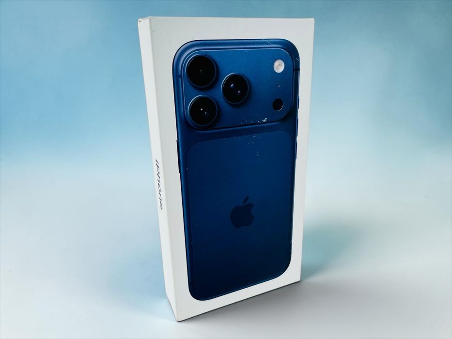 НОВ! Apple iPhone 17 Pro 256GB Deep Blue Гаранция!
