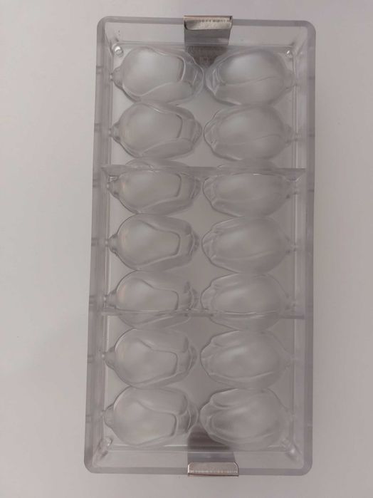 Продам поликарбонатную форму для шоколада