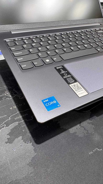 Lenovo  Ideapad Slim 3