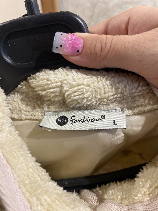 Продам курточку осень/весна