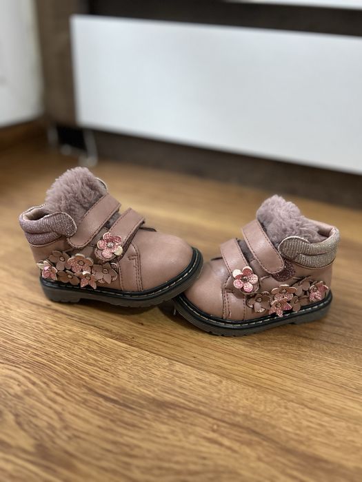 Ботушки за момиченце