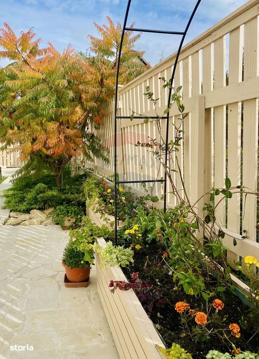 Vilă unicat în Borhanci – atmosferă de vacanță, apartament independent