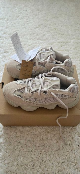 Adidas Yeezy 500,originali,marimea 36 2/3,culoare blush,noi,cu eticheta