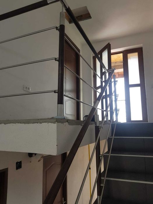 inox lemn ,balustrada inox cu lemn ,balcon inox ,terasa inox lemn