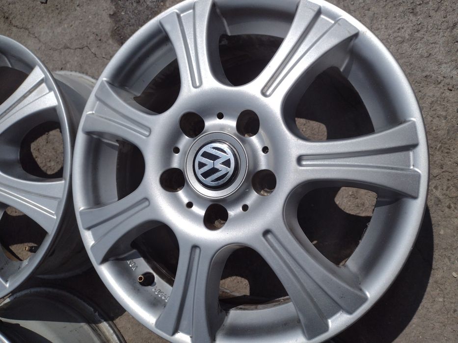 BROCK 16-5x120 ET52 6.5j Фолксваген Т5..Т6 Мултиван