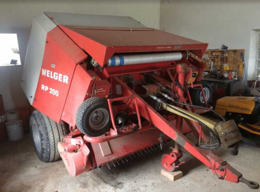 Presa balotiera Welger RP 200 ata plasa tocator Claas Rollant 44 Deutz
