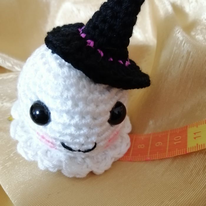 Emoticoane, jucării croșetate,