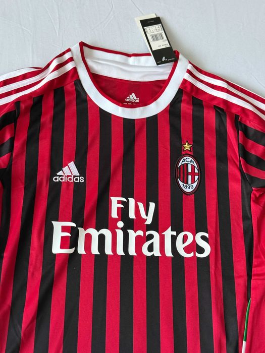 Tricou AC Milan sezon 2011-2012 serie A