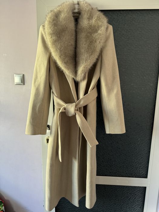 Палто MANGO-Ново!!!