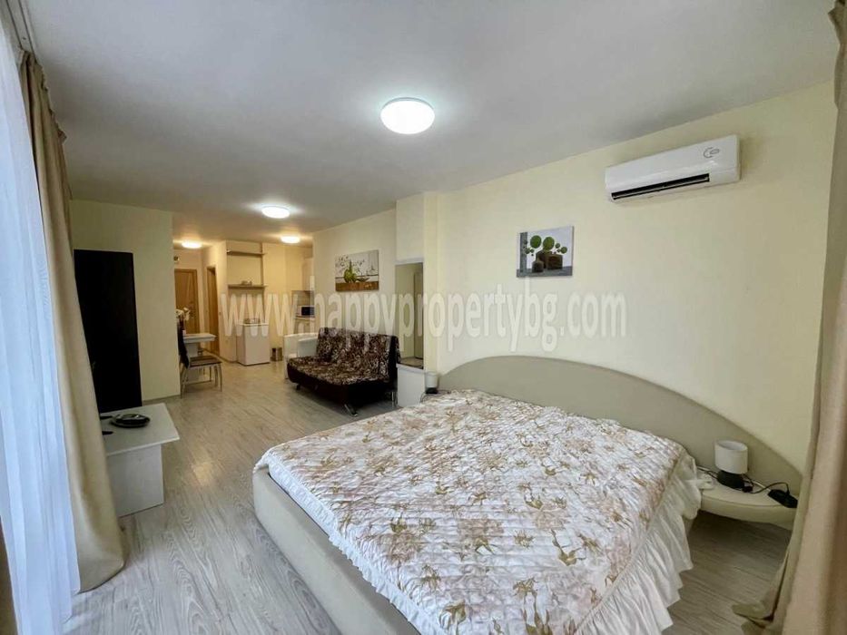 Продава се Едностаен апартамент в к.к. Слънчев бряг - 50 кв.м за 1058 €/кв.м - Снимка #2