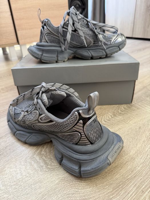 Маратонки Balenciaga