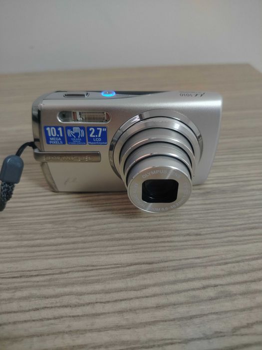 Камера Olympus 1010