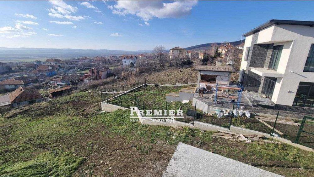 Продава се Къща в к.к. Слънчев бряг - 185 кв.м за 1892 €/кв.м - Снимка #6