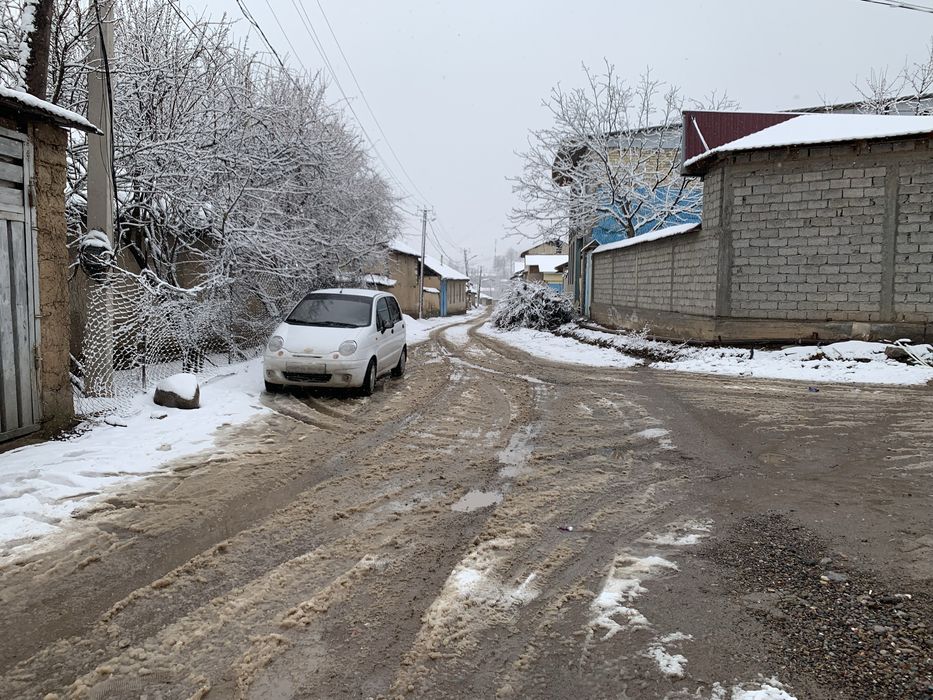 Продаёся участок 4.3 сотки в хумсане рядом с рекой.