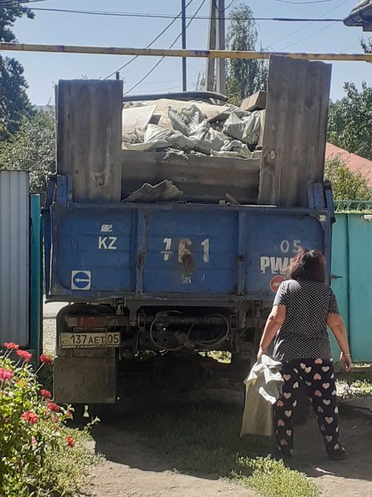 Вывоз мусора и демонтаж