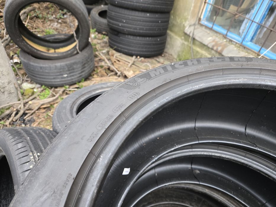 4бр. 285 40 23 Michelin летни.