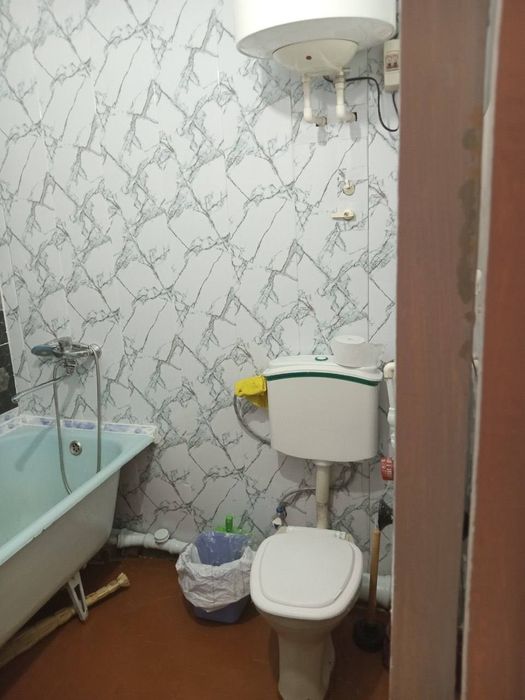 Продается 2-х комнатная квартира Чирчик (Октябрь)