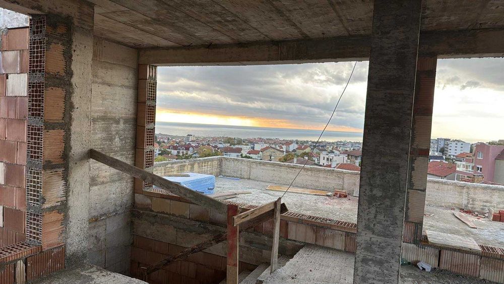 Продава се Мезонет в Варна, Виница - 192 кв.м за 1615 €/кв.м - Снимка #2