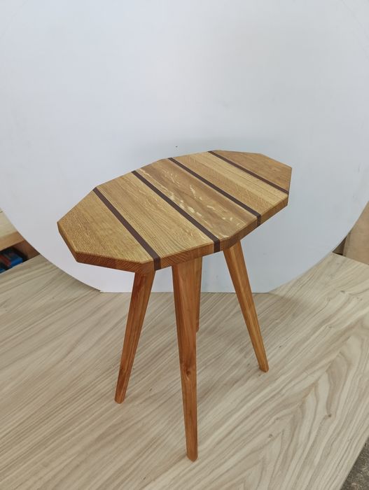 Интерьерный столик