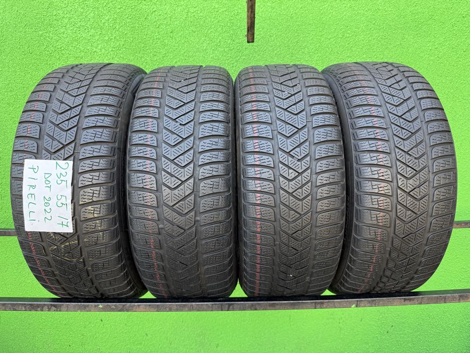 235/55/17 M+S PIRELLI SOTTOZERO3 DOT 2022 Profil 80%