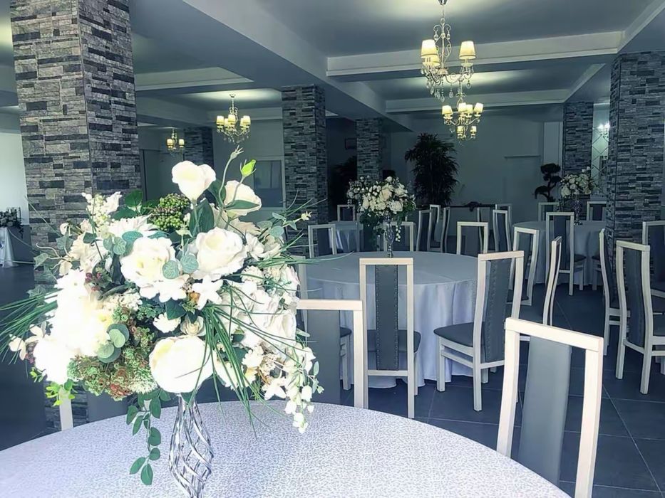 Vand/ Inchiriez Complex Intimus Tulcea