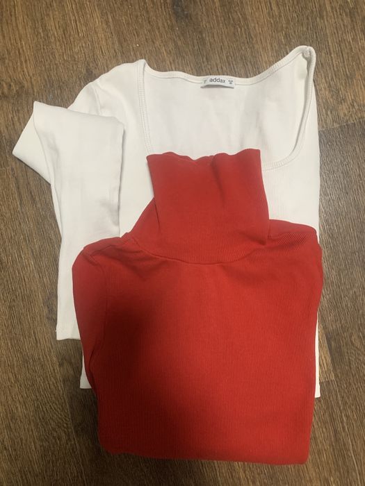 Водолазки две шт