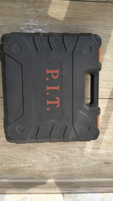 Продам Шуруповерт PIT