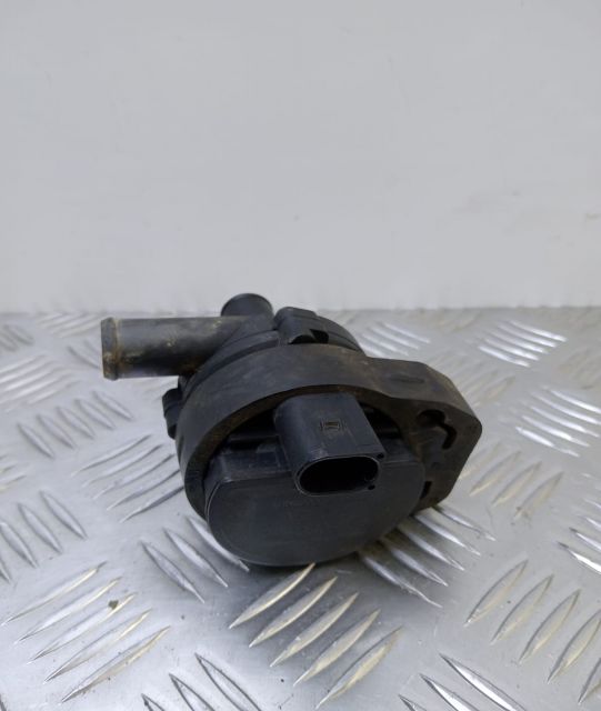 Pompa recirculare apa A2118350028 Mercedes-Benz Vito W639 seria
