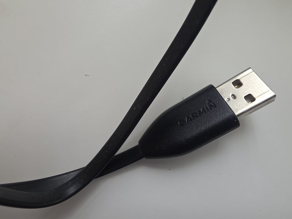 Оригинално зарядно/кабел  Garmin