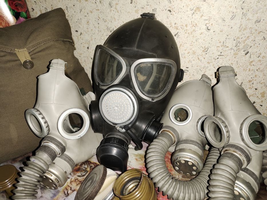 продам,обменяю противогазы
