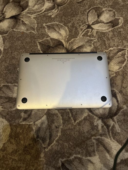 MacBook Air 11 2011 года