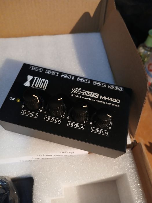 Mini miksherniy pult