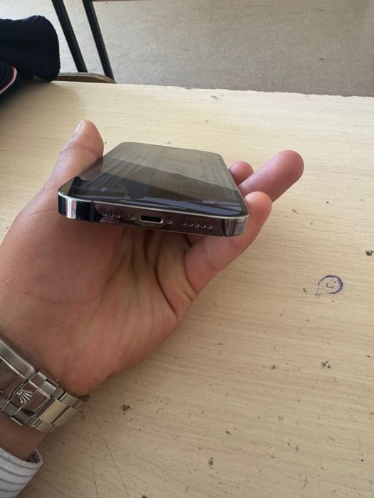 Iphone 14 pro 128 gb 777