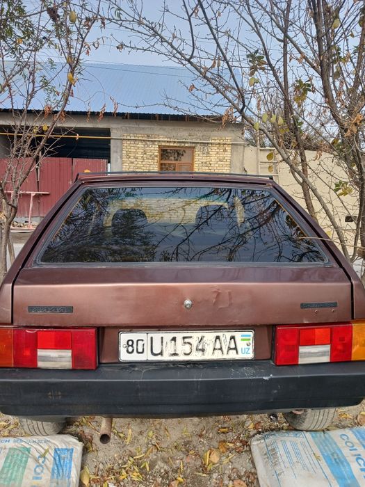 2109 сотилади нархи 13,5 млн