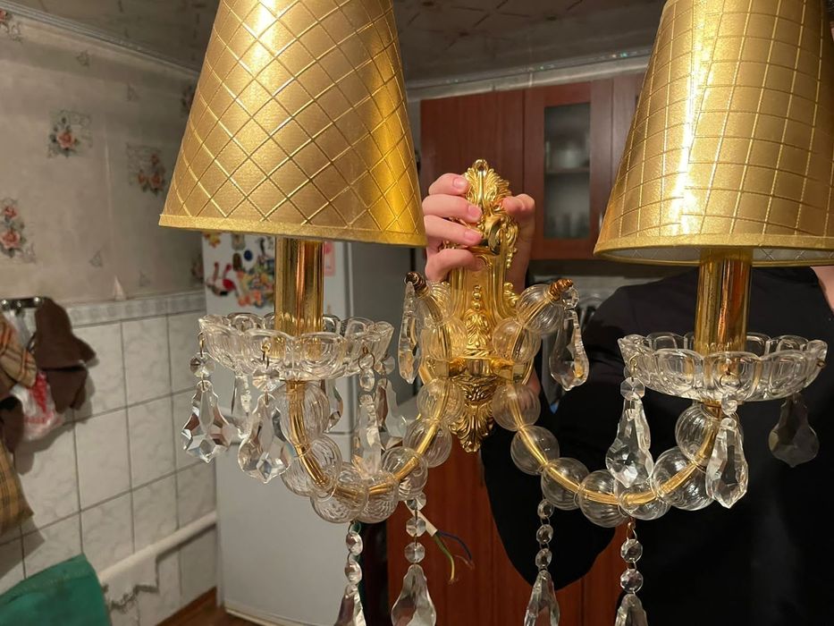 Срочно продам настенное бра не дорого