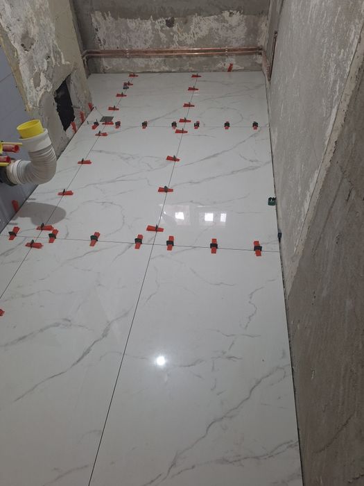 constructori cu  peste 20 de ani de experienta , executam finisaje .