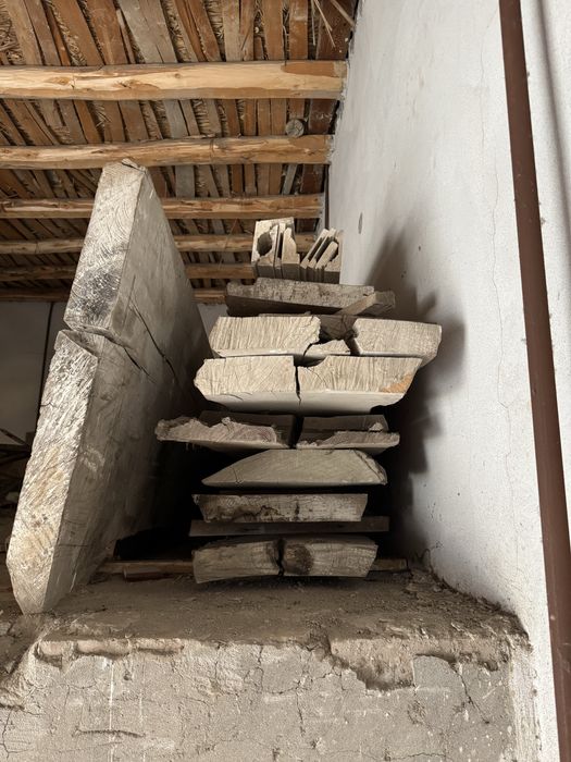 Yong’oq daraxt sotiladi