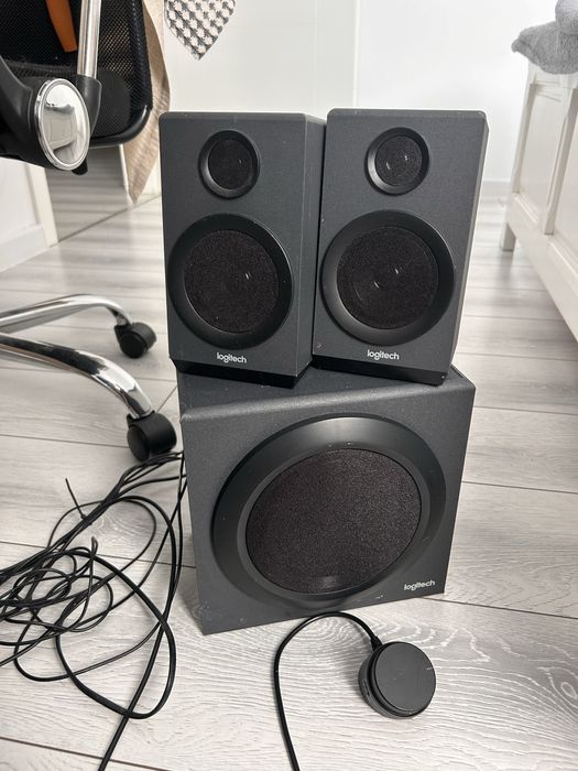 Sistem audio Logitech Z333 2.1 – 40W RMS